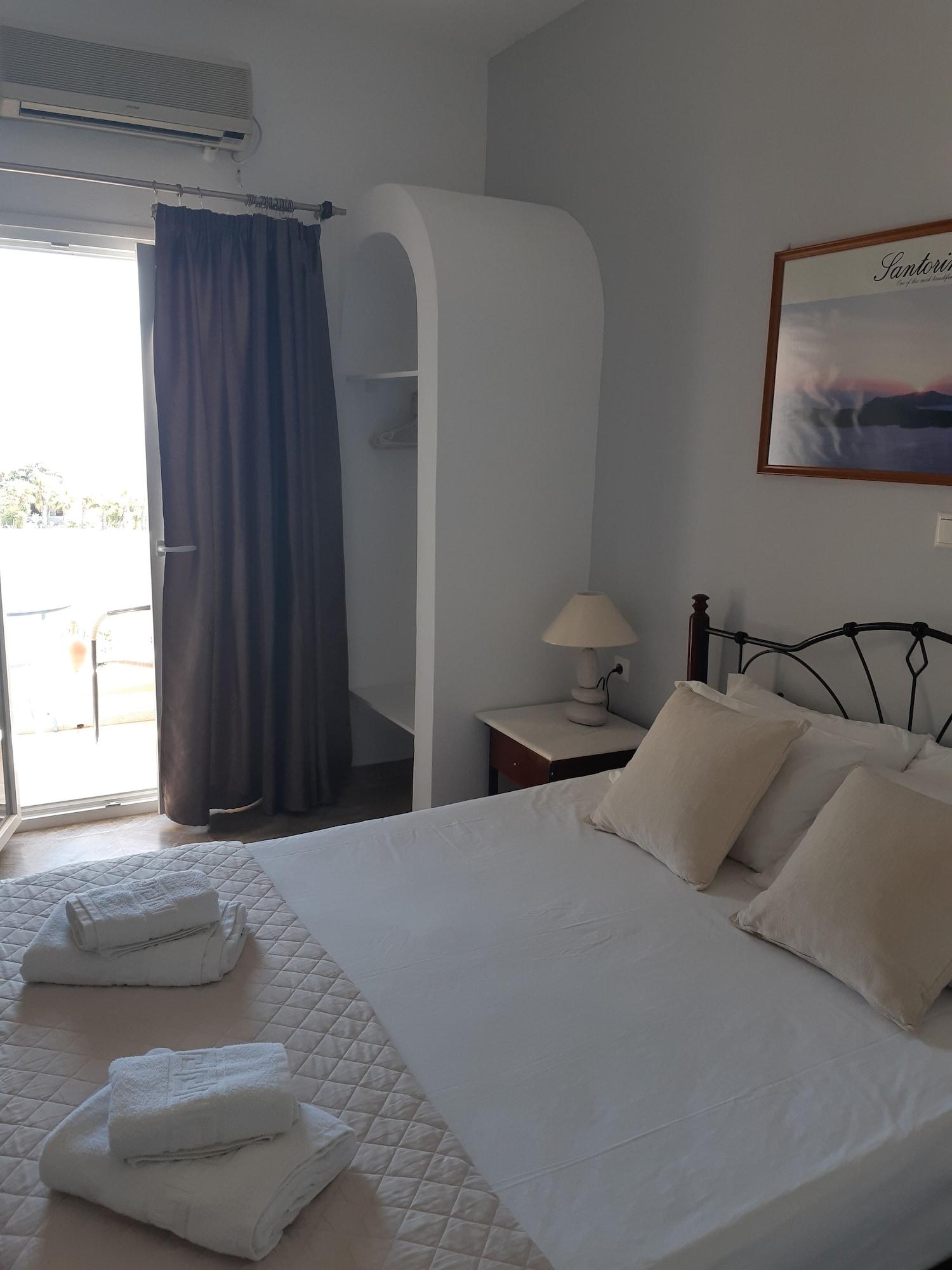 Emmanouela Studios & Villas Karterados  Exteriér fotografie