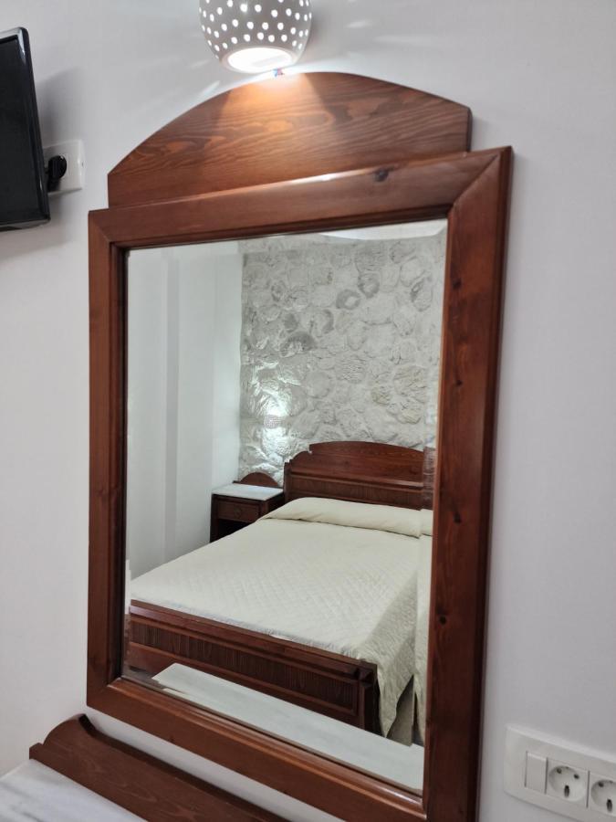 Emmanouela Studios & Villas Karterados  Exteriér fotografie