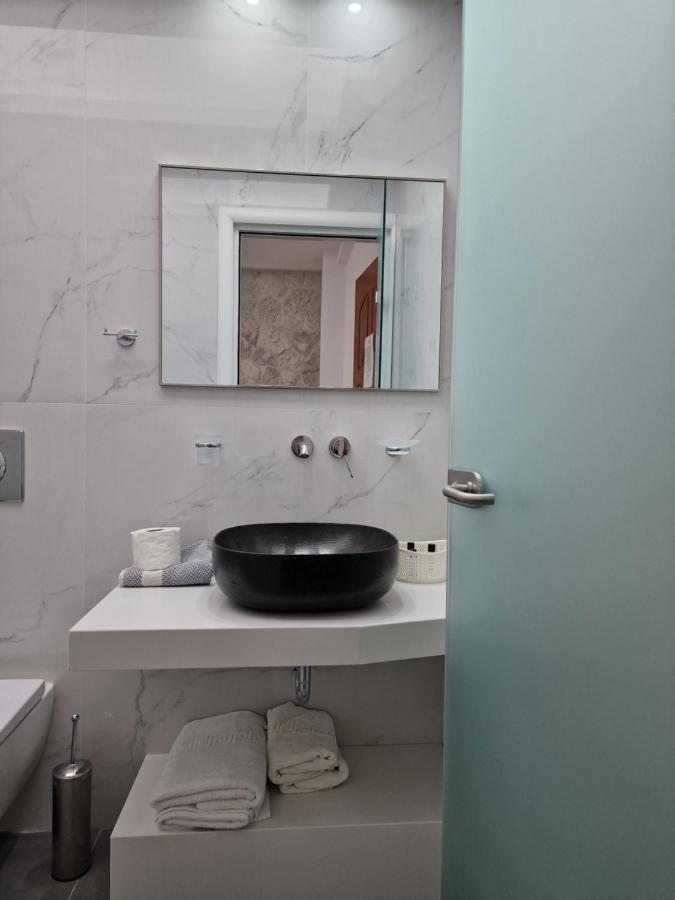 Emmanouela Studios & Villas Karterados  Exteriér fotografie